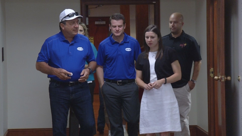 Baseball Great Johnny Bench Tours Bristol Business Wcyb