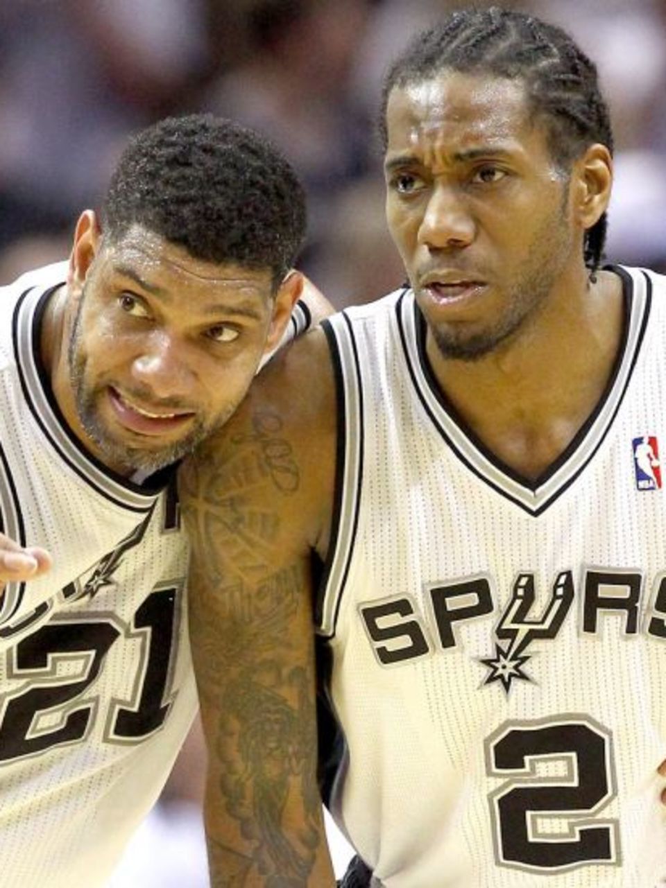 tim duncan and kawhi leonard