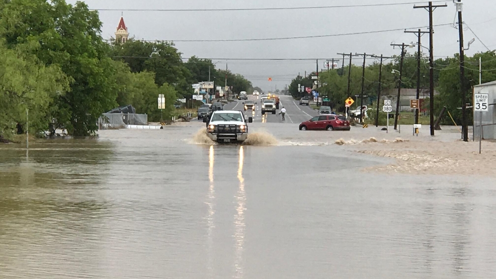 Homes evacuated as Lake Throckmorton... KTXS