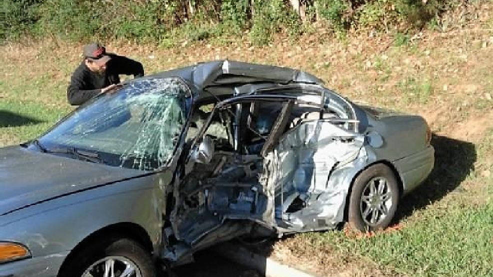 Serious crash in Hawkins County shuts... WCYB