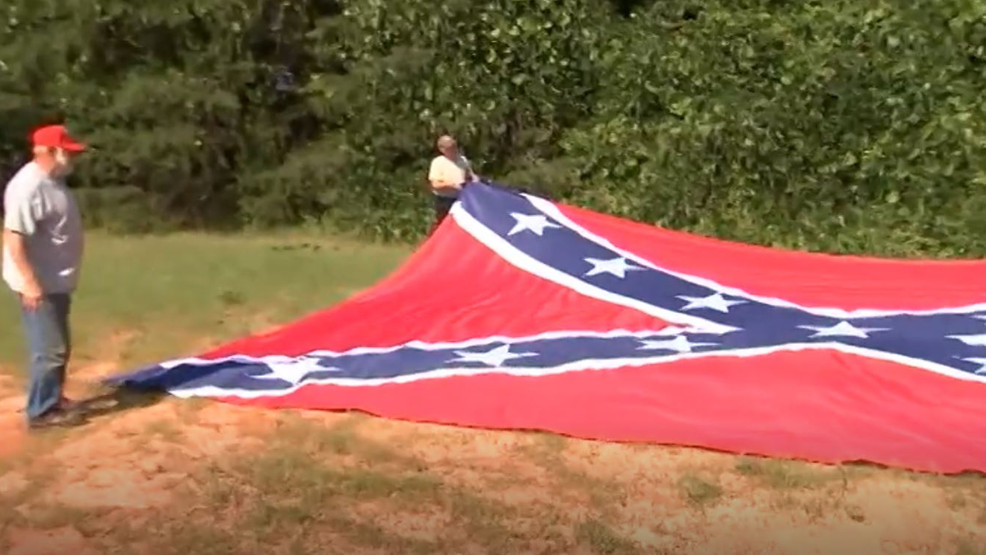 Group in NC puts up giant Confederate flag for Fourth of July WPDE