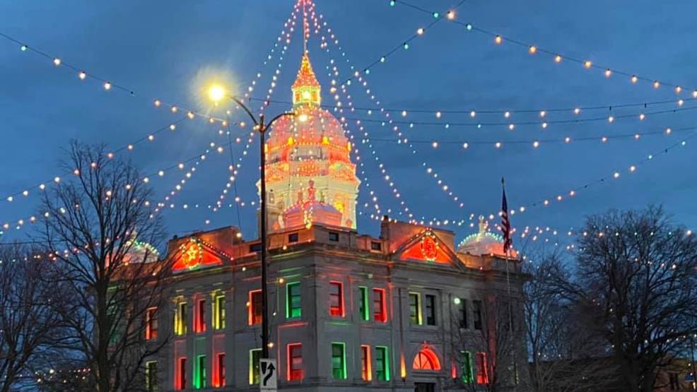 City of Minden turns Christmas lights back on amid COVID19 KHGI
