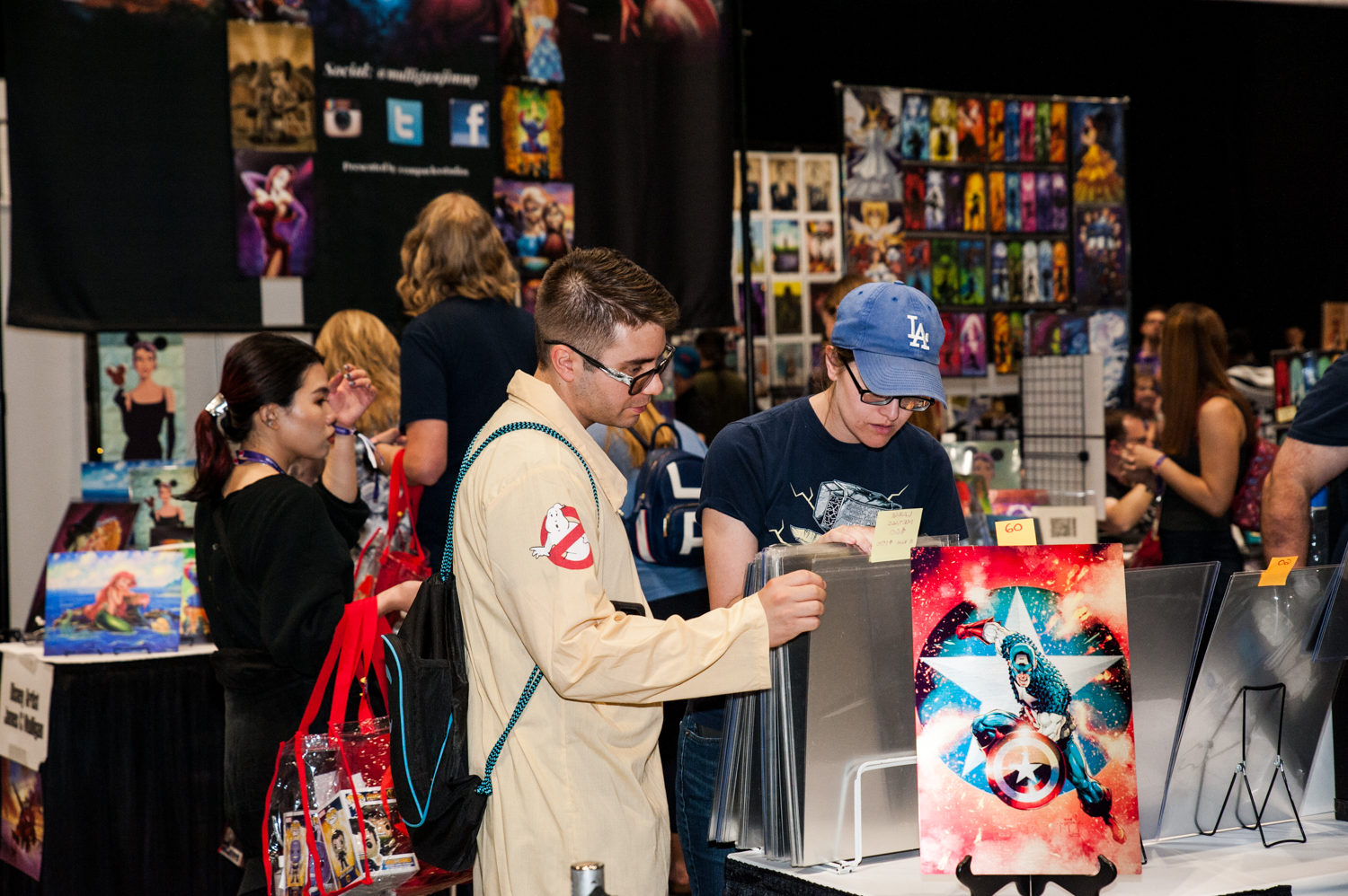 Photos Superheroes unite at Day 1 of Seattle's ACE Comic Con Seattle