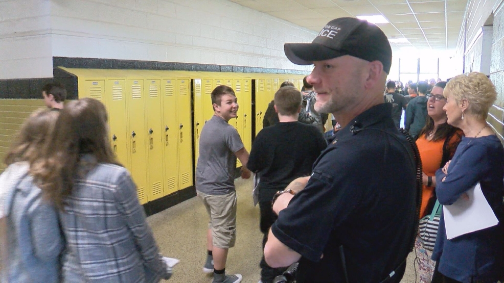 Pennington Gap Police reinstate... WCYB