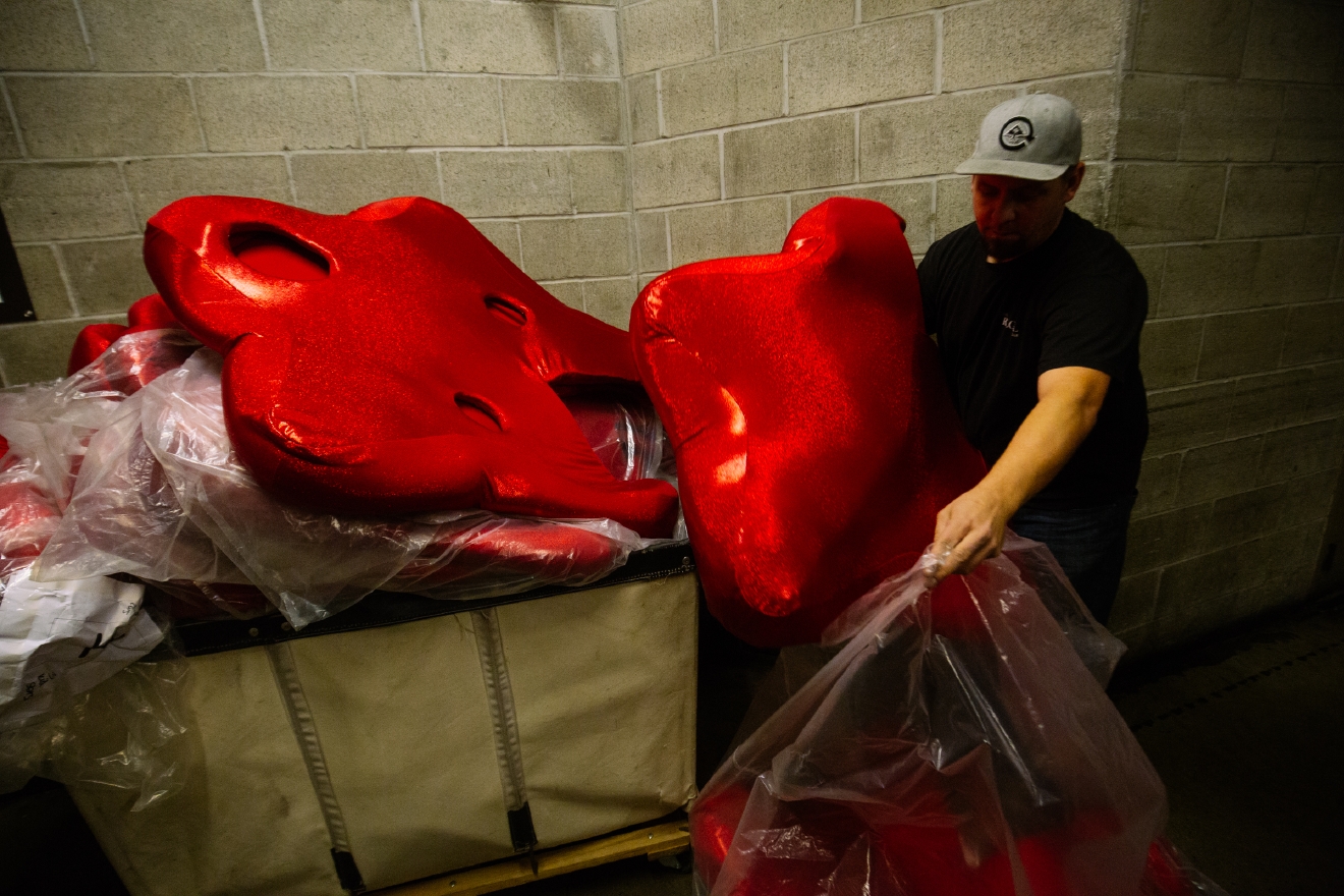 Photos: Behind the Scenes of the 26th annual Macy's Holiday Parade