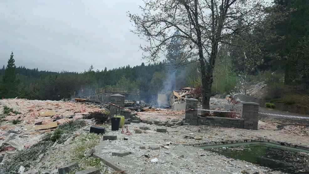 'Massive explosion' destroys Oregon home KVAL