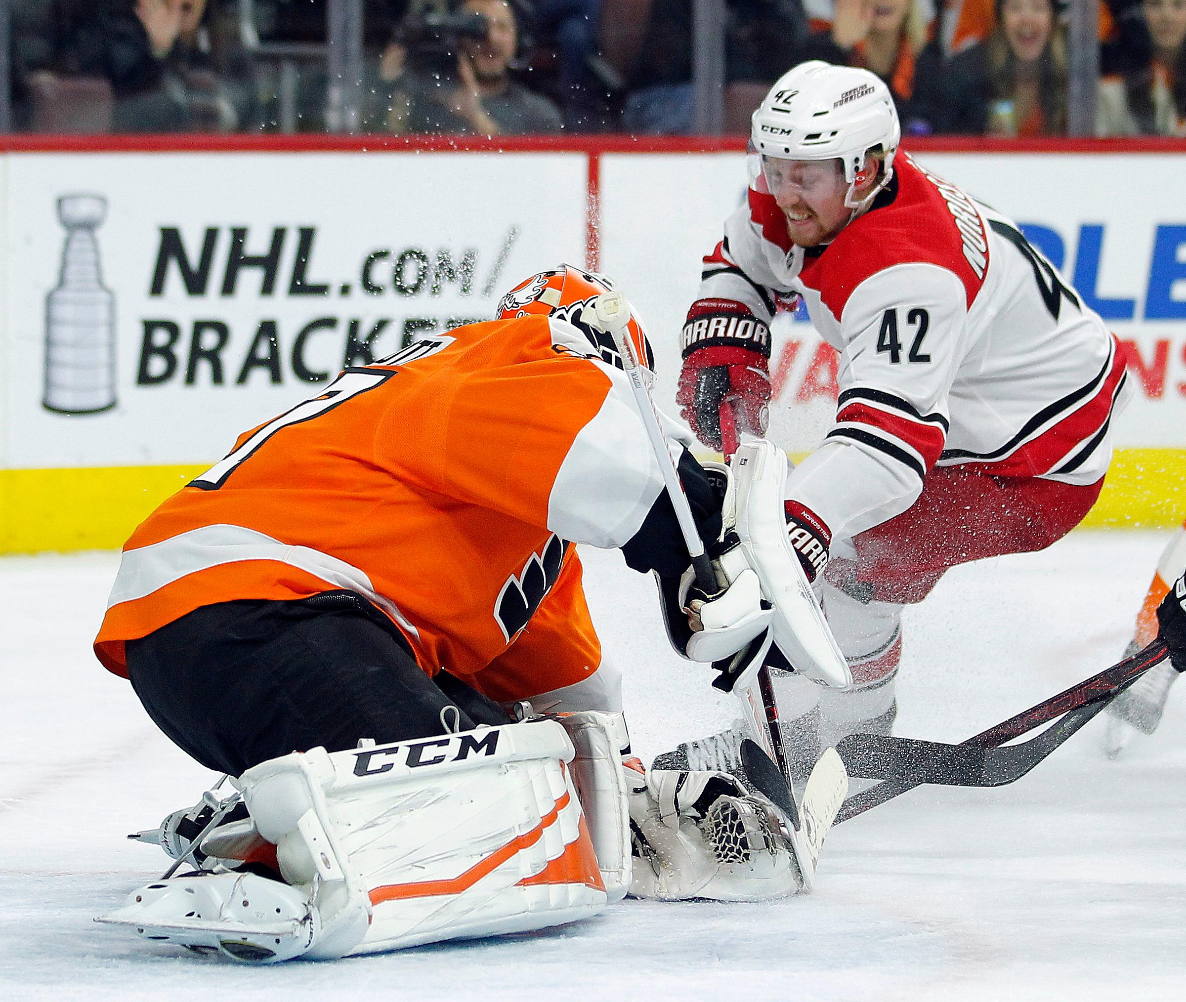 voraceks goal leads flyers to crucial win over hurricanes wlos philadelphia flyers rebrand