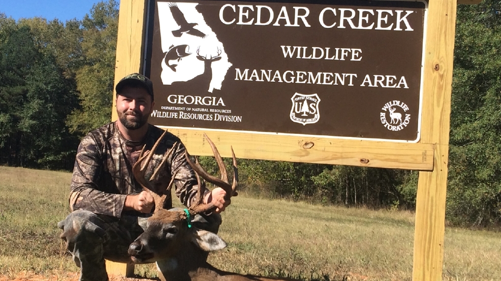 Hundreds gather at Cedar Creek for jump on deer season WGXA