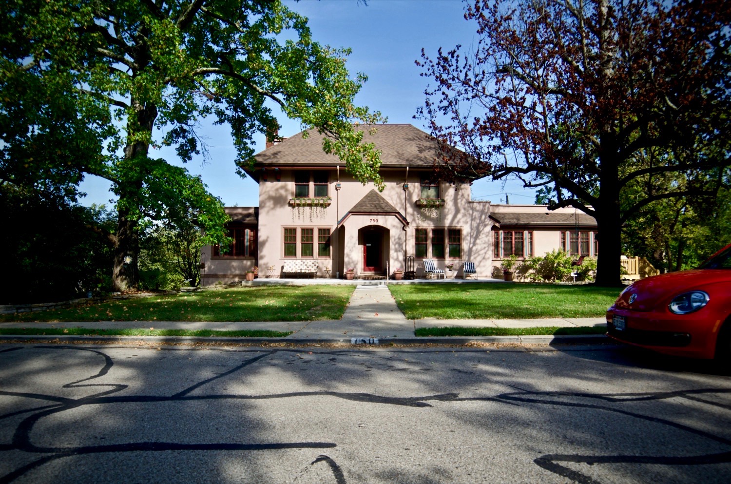North Avondale Is a Treasure Trove of Beautiful, Historic Architecture