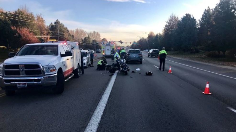 One person taken to hospital after motorcycle, SUV crash in Eagle KBOI
