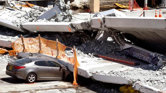 LIVE: FIU bridge collapse briefing