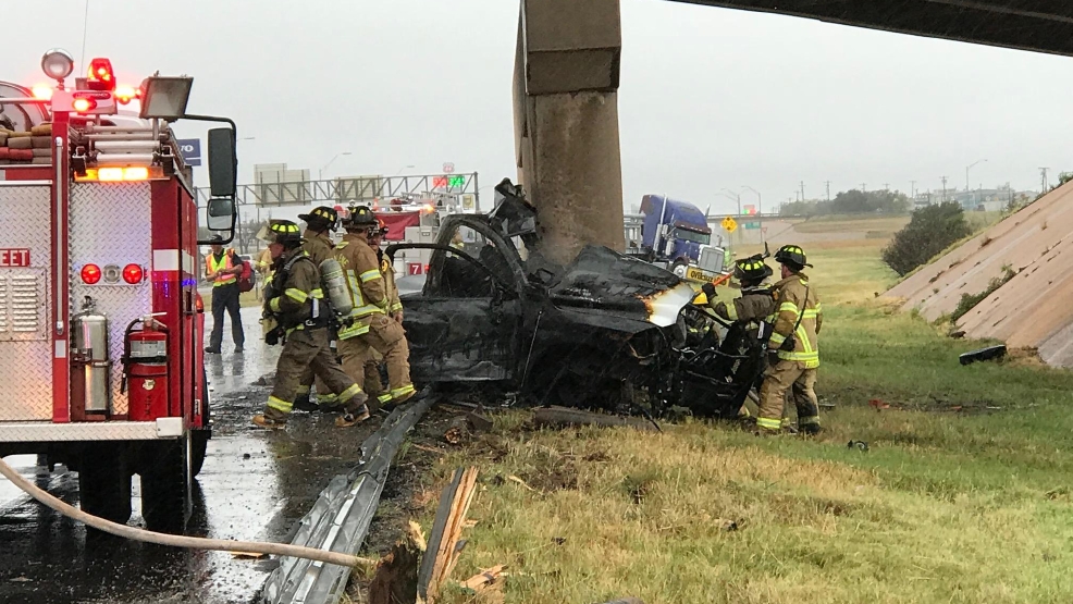 1 killed in fiery crash on Interstate... KTXS