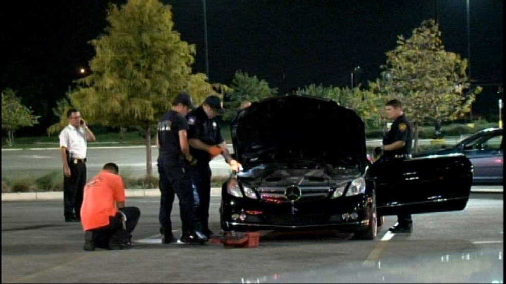 Investigators find body in trunk of car KABB