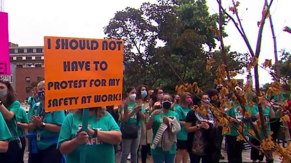 LISTEN: John Carlson Show, Aug.13--6am hour